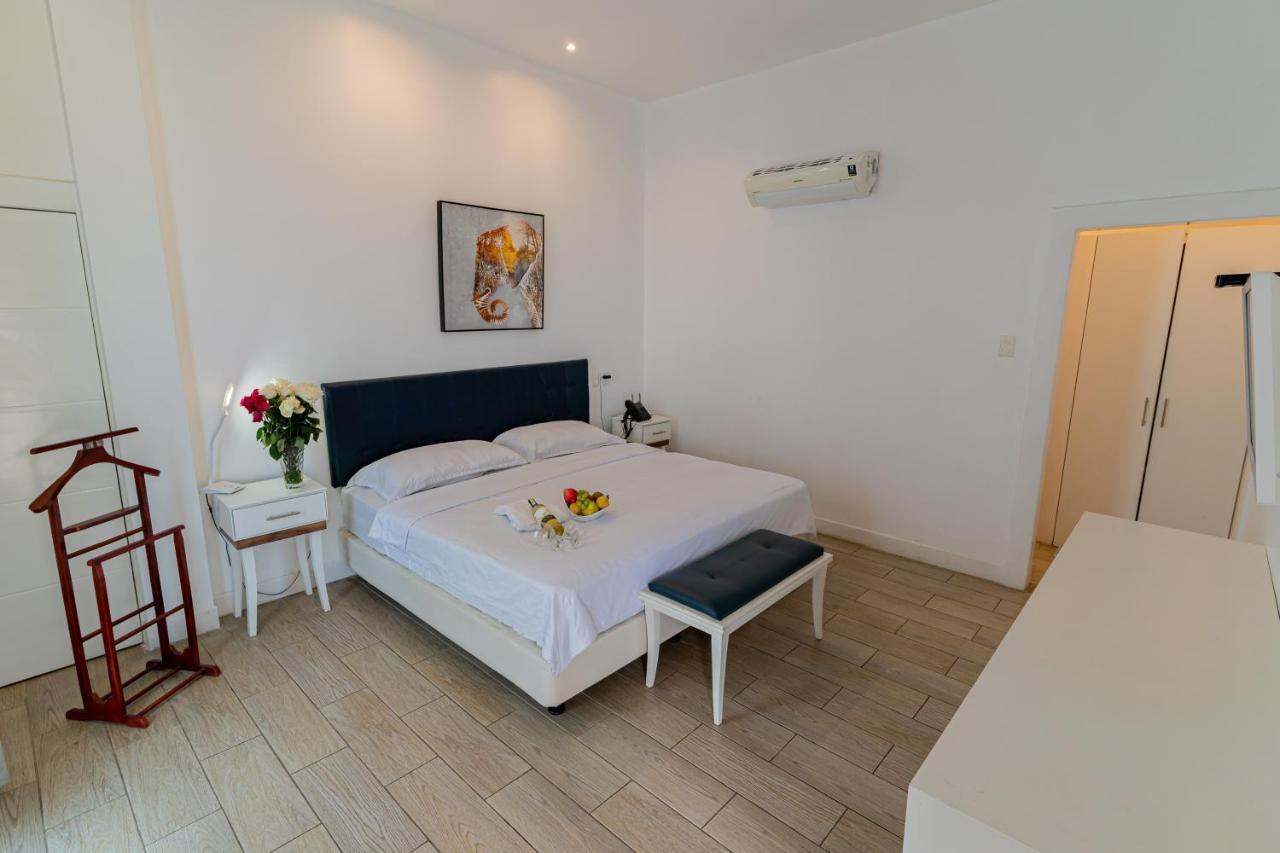 Hotel Kinova Salinas  Bagian luar foto